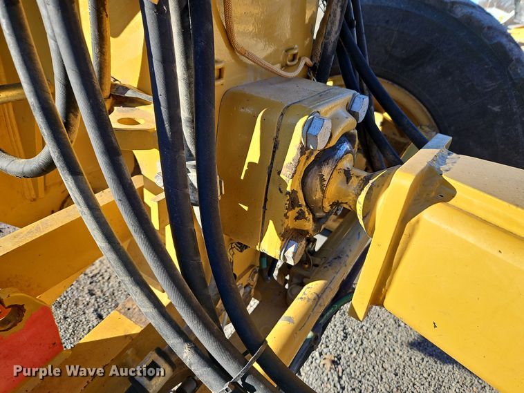 image for item DN7159 2010 Caterpillar 12M  motor grader