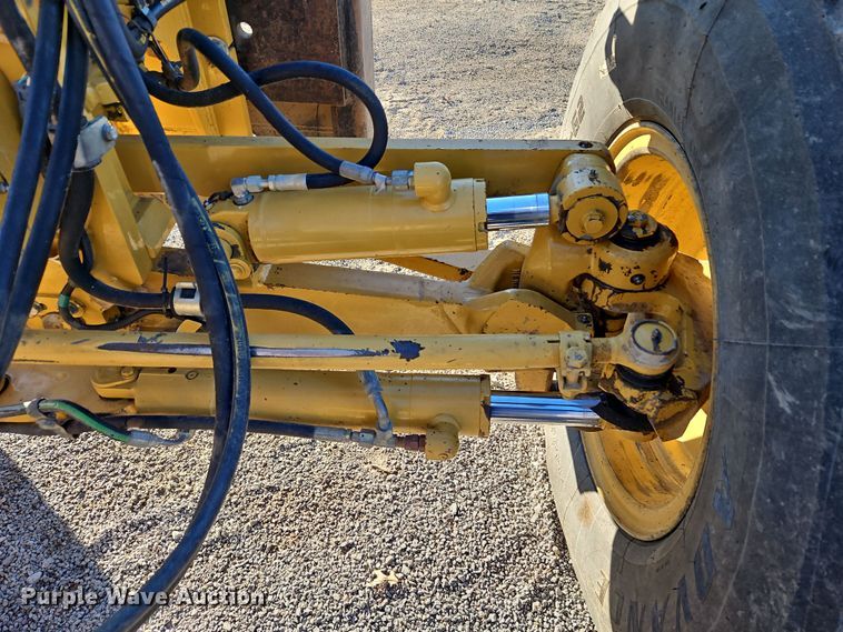 image for item DN7159 2010 Caterpillar 12M  motor grader