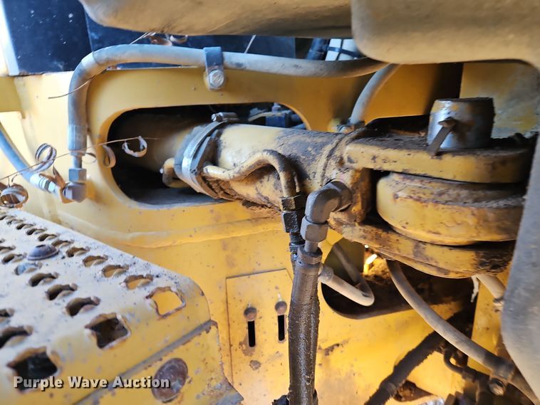 image for item DN7159 2010 Caterpillar 12M  motor grader