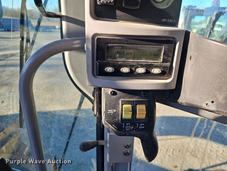 image for item DN7159 2010 Caterpillar 12M  motor grader