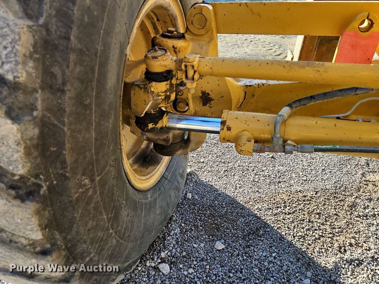 image for item DN7159 2010 Caterpillar 12M  motor grader