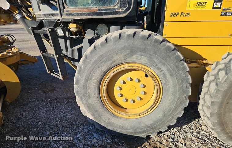 image for item DN7159 2010 Caterpillar 12M  motor grader