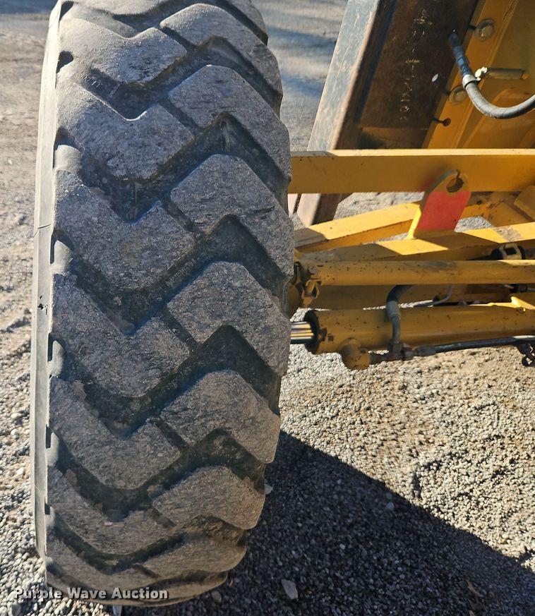 image for item DN7159 2010 Caterpillar 12M  motor grader