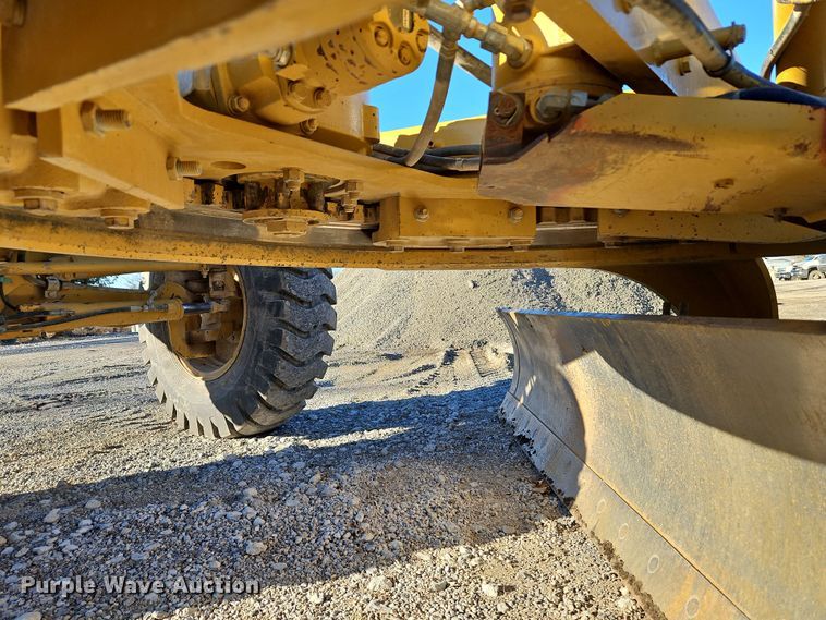 image for item DN7160 2008 Caterpillar 12M  motor grader