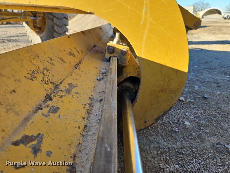 image for item DN7160 2008 Caterpillar 12M  motor grader