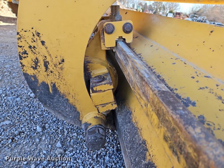 image for item DN7160 2008 Caterpillar 12M  motor grader