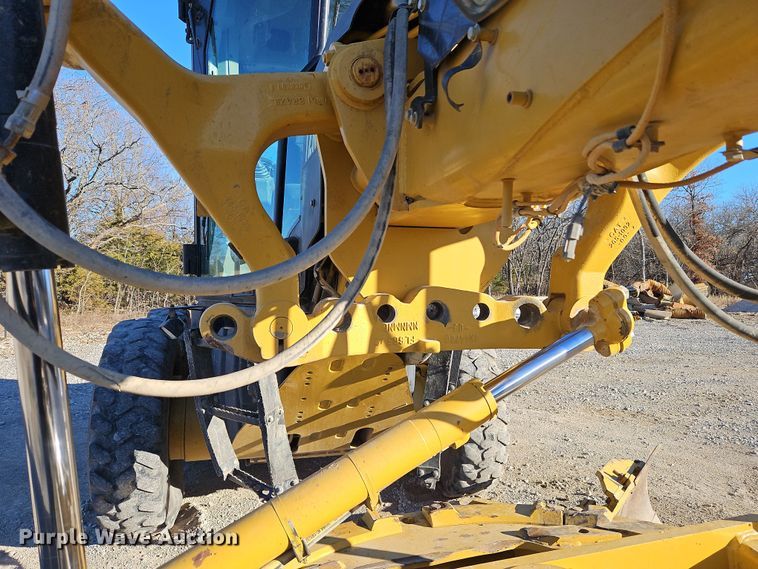 image for item DN7160 2008 Caterpillar 12M  motor grader