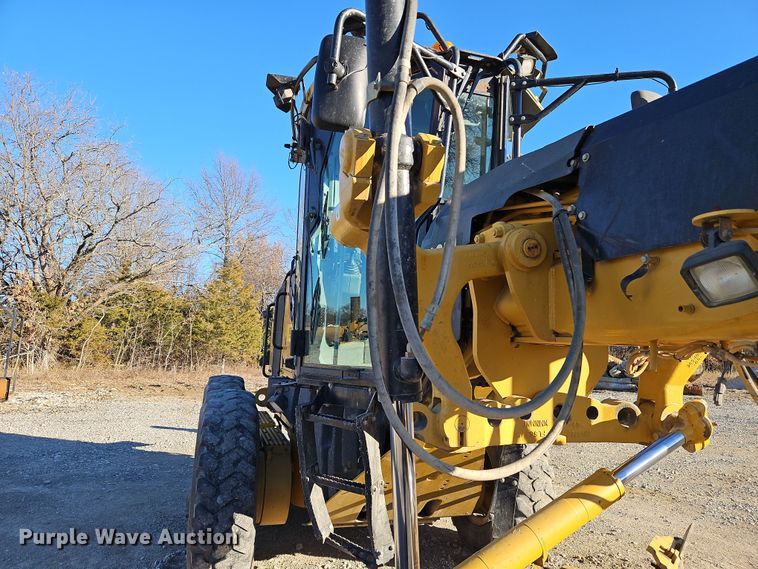 image for item DN7160 2008 Caterpillar 12M  motor grader