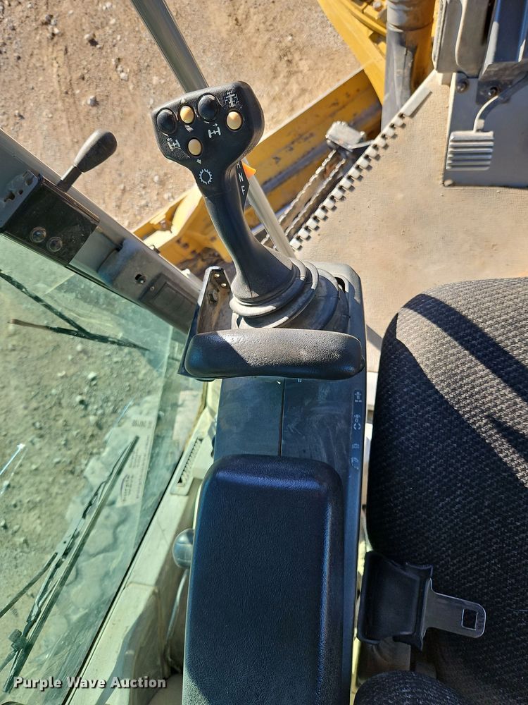 image for item DN7160 2008 Caterpillar 12M  motor grader