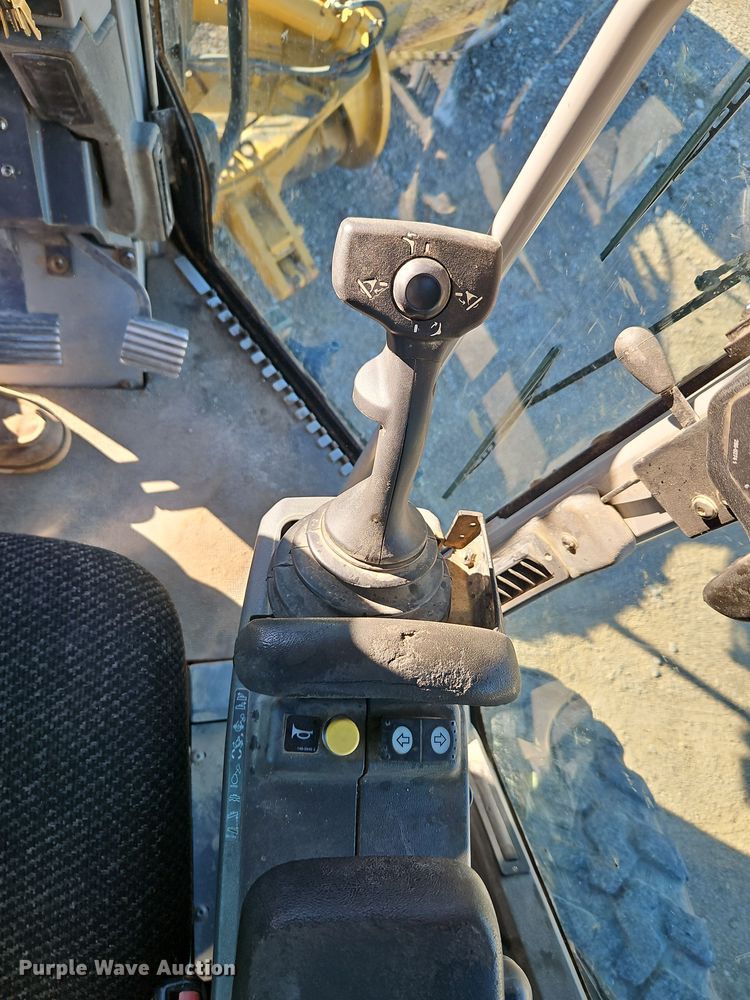 image for item DN7160 2008 Caterpillar 12M  motor grader