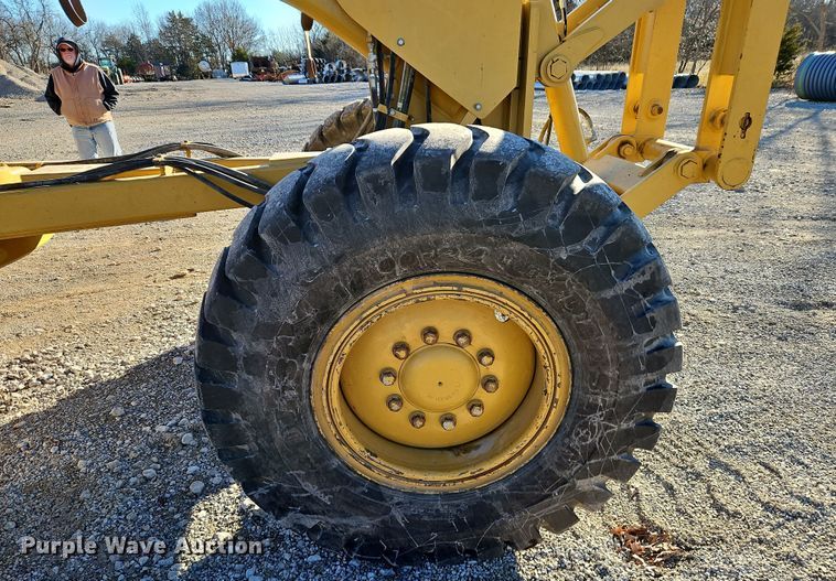 image for item DN7160 2008 Caterpillar 12M  motor grader