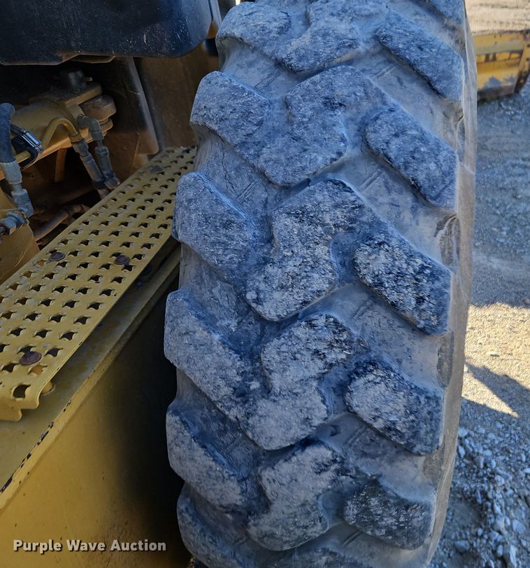 image for item DN7160 2008 Caterpillar 12M  motor grader