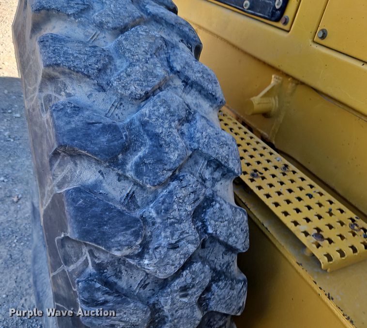 image for item DN7160 2008 Caterpillar 12M  motor grader