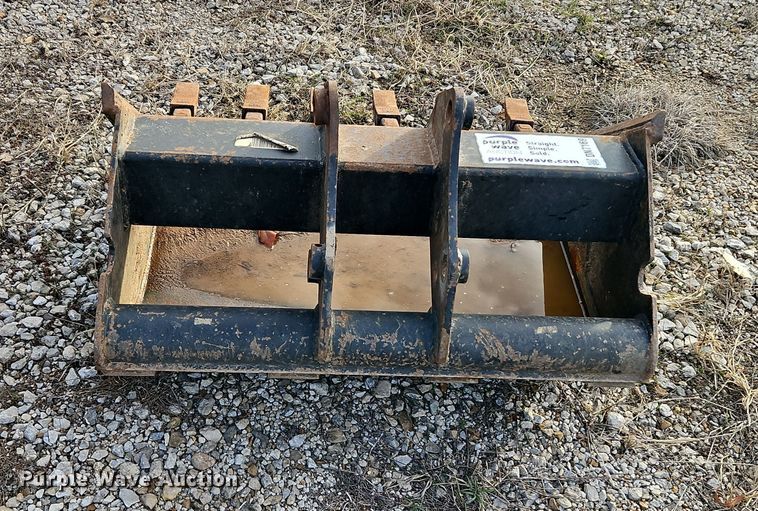 image for item DN7169 Woods SE0502A36N  backhoe bucket