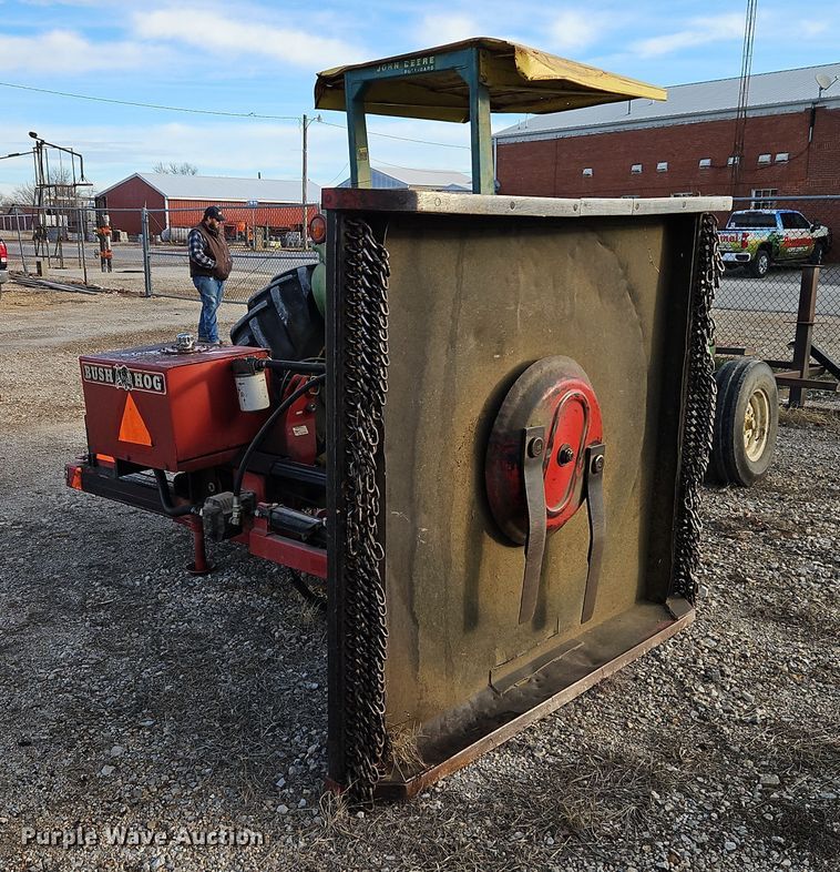 image for item DN7170 1976 John Deere 2640  tractor