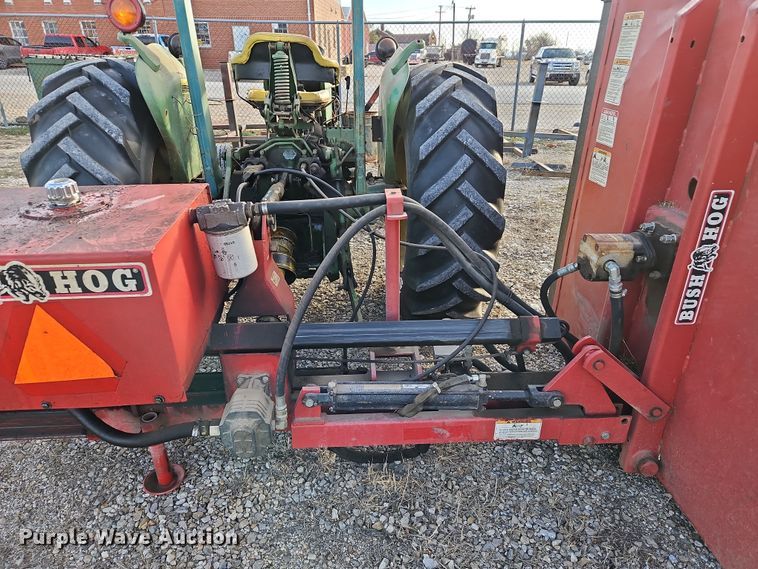 image for item DN7170 1976 John Deere 2640  tractor