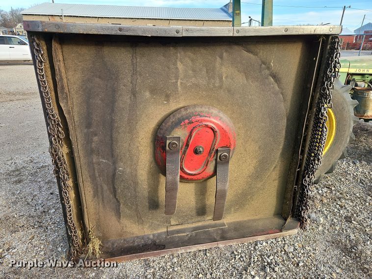 image for item DN7170 1976 John Deere 2640  tractor