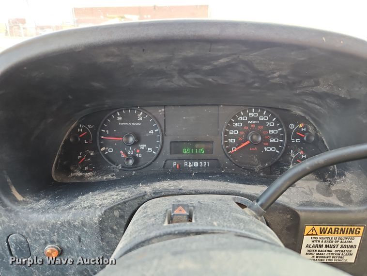 image for item DN7171 2006 Ford F550 Super Duty XL  dump flatbed truck