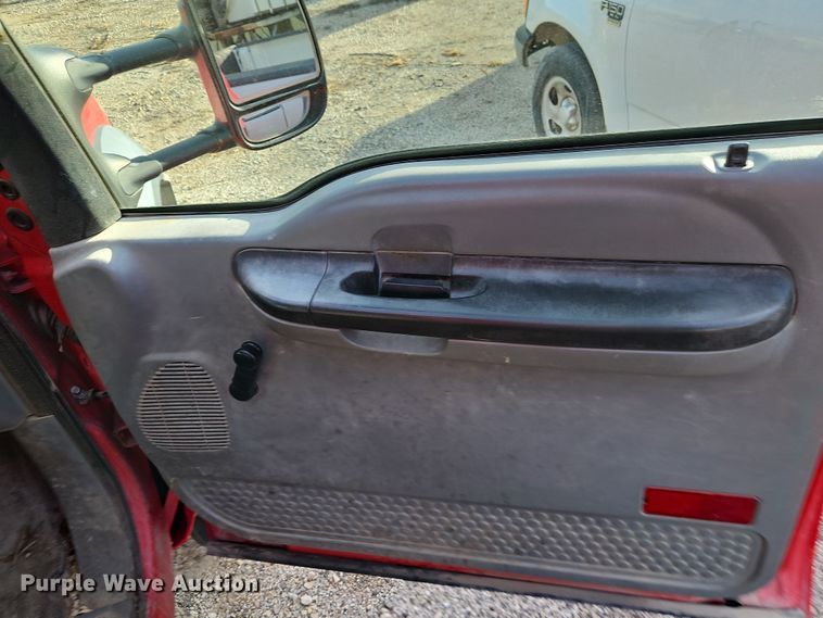 image for item DN7171 2006 Ford F550 Super Duty XL  dump flatbed truck