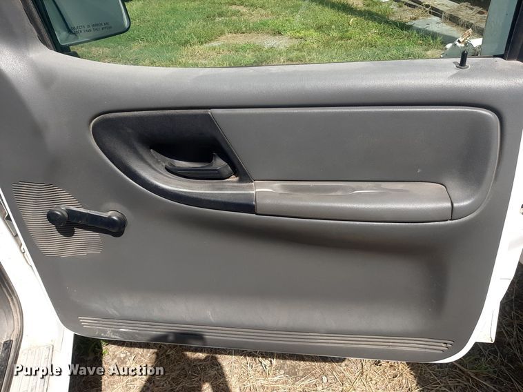 image for item DO3158 2005 Ford Ranger  pickup truck