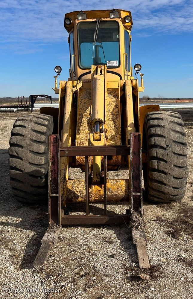 image for item DP2170 1975 John Deere 644BA  wheel loader