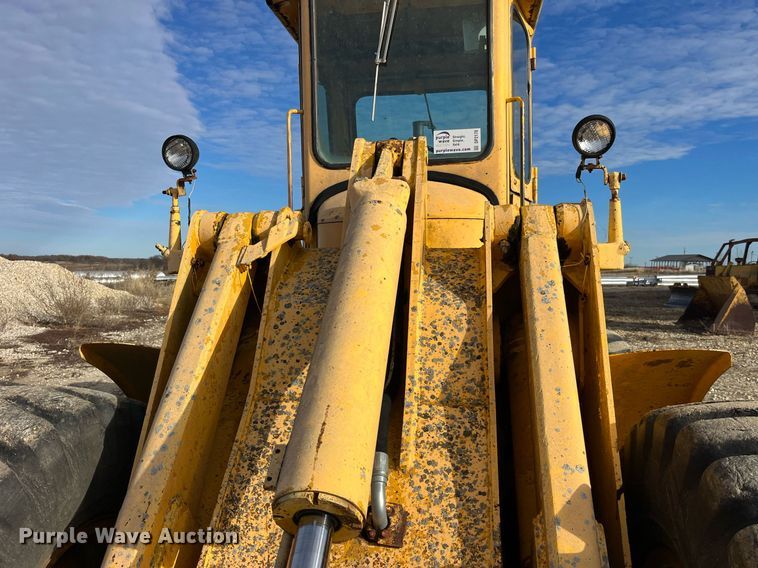 image for item DP2170 1975 John Deere 644BA  wheel loader
