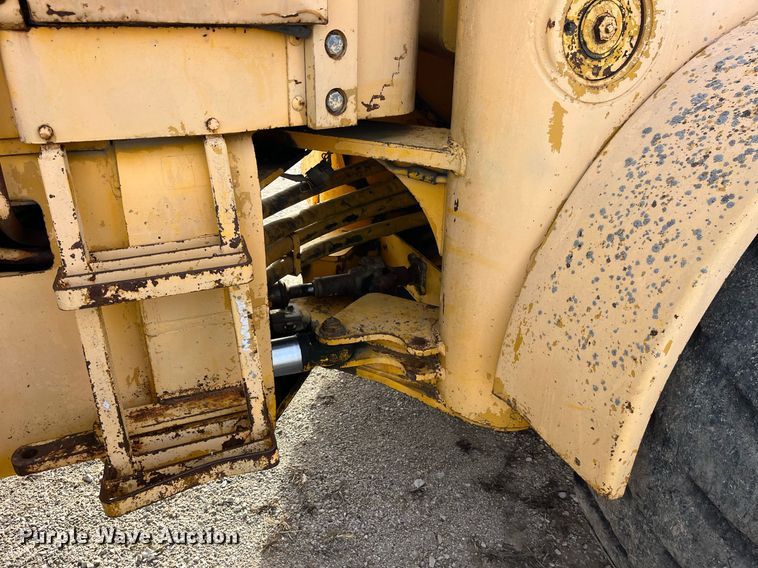 image for item DP2170 1975 John Deere 644BA  wheel loader