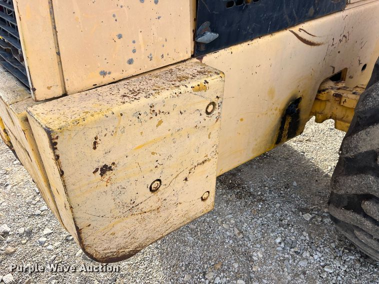 image for item DP2170 1975 John Deere 644BA  wheel loader