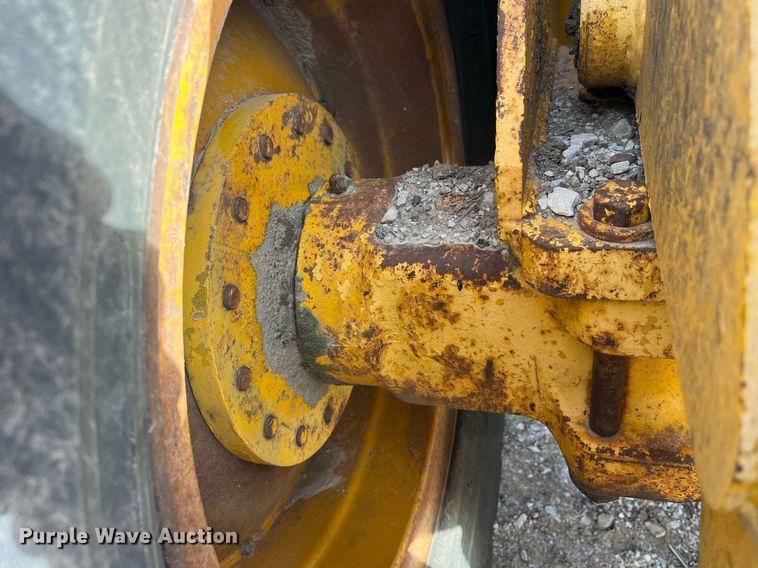 image for item DP2170 1975 John Deere 644BA  wheel loader