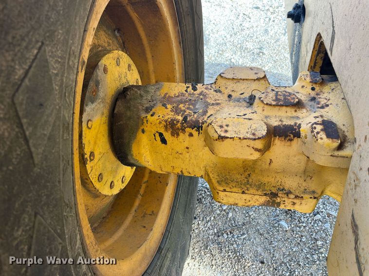 image for item DP2170 1975 John Deere 644BA  wheel loader