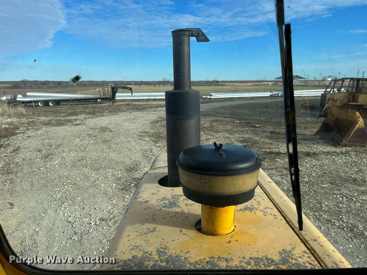 image for item DP2170 1975 John Deere 644BA  wheel loader