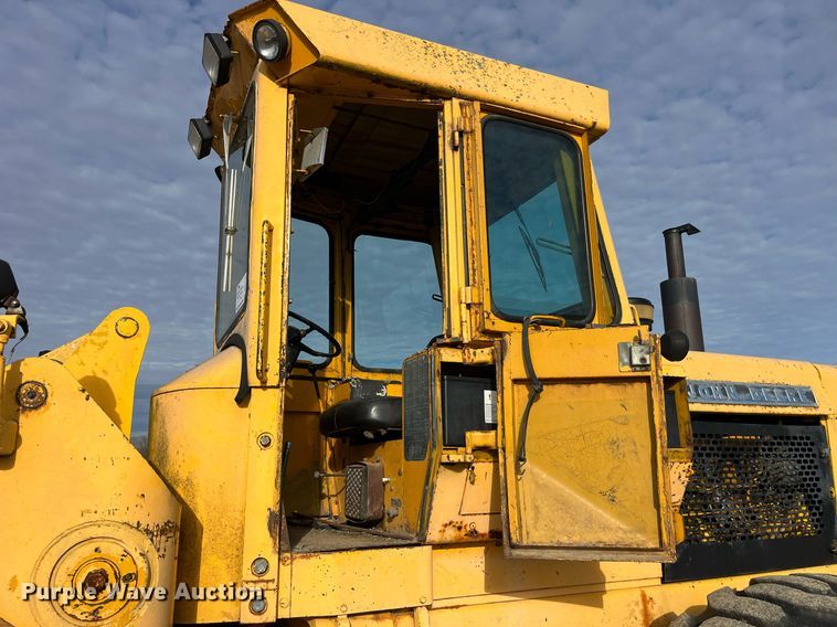 image for item DP2170 1975 John Deere 644BA  wheel loader