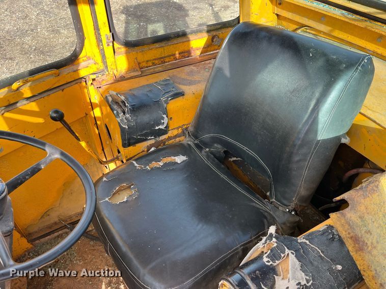 image for item DP2170 1975 John Deere 644BA  wheel loader