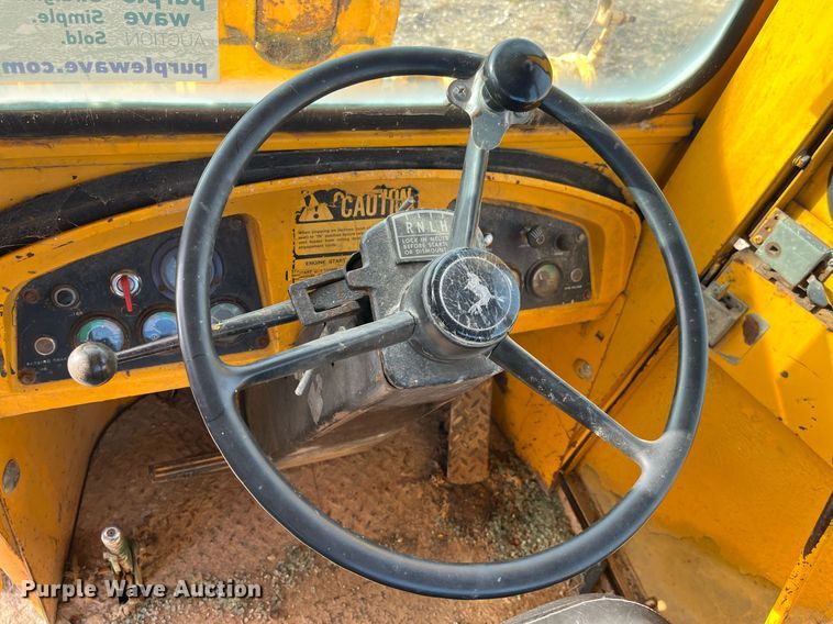 image for item DP2170 1975 John Deere 644BA  wheel loader