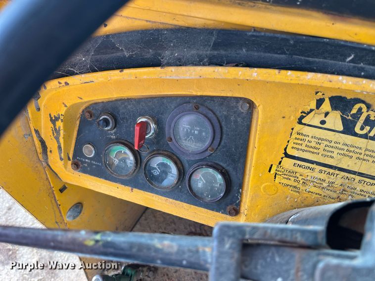 image for item DP2170 1975 John Deere 644BA  wheel loader