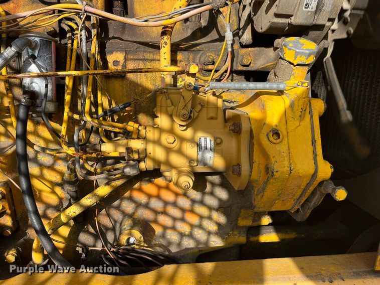 image for item DP2170 1975 John Deere 644BA  wheel loader