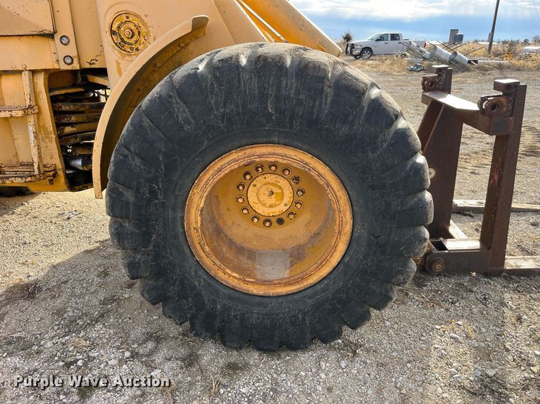 image for item DP2170 1975 John Deere 644BA  wheel loader