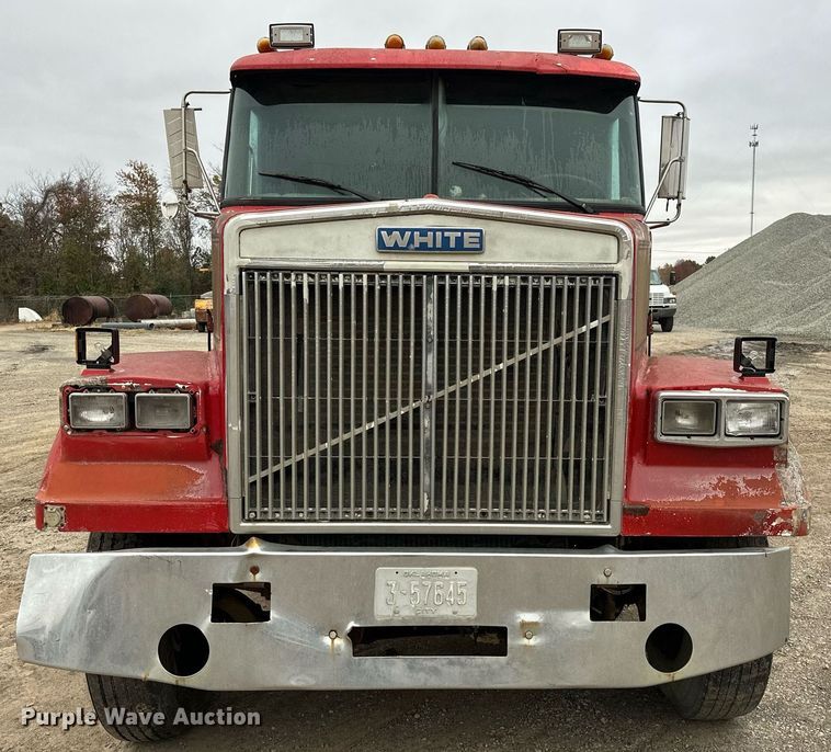 image for item DP3263 1985 Volvo White  water truck