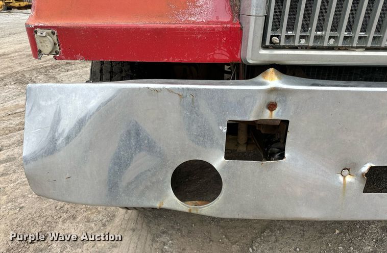 image for item DP3263 1985 Volvo White  water truck