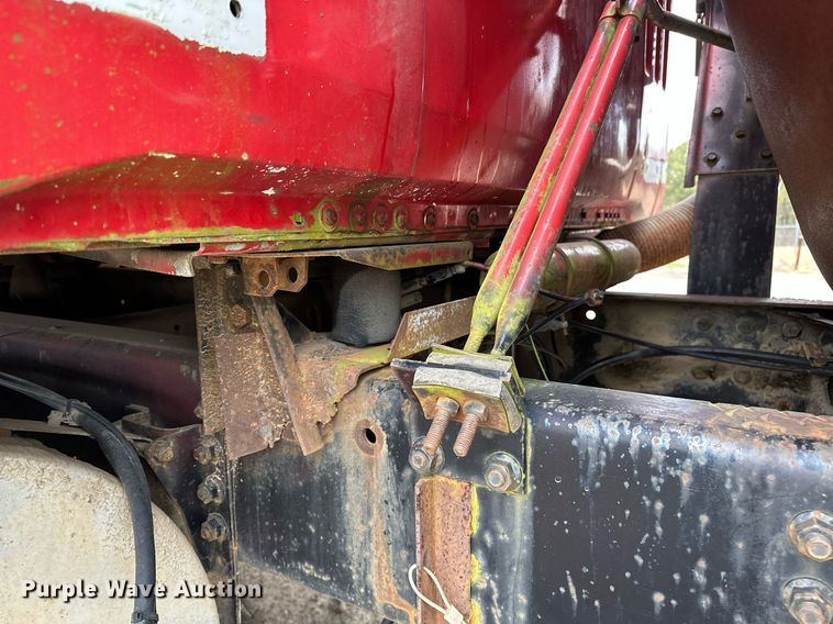 image for item DP3263 1985 Volvo White  water truck