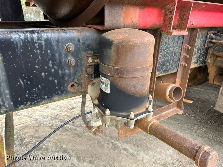 image for item DP3263 1985 Volvo White  water truck