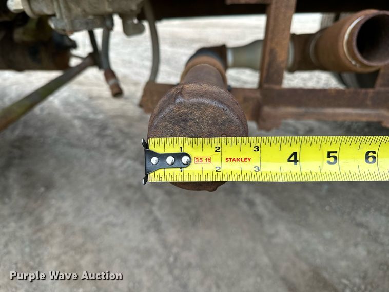 image for item DP3263 1985 Volvo White  water truck