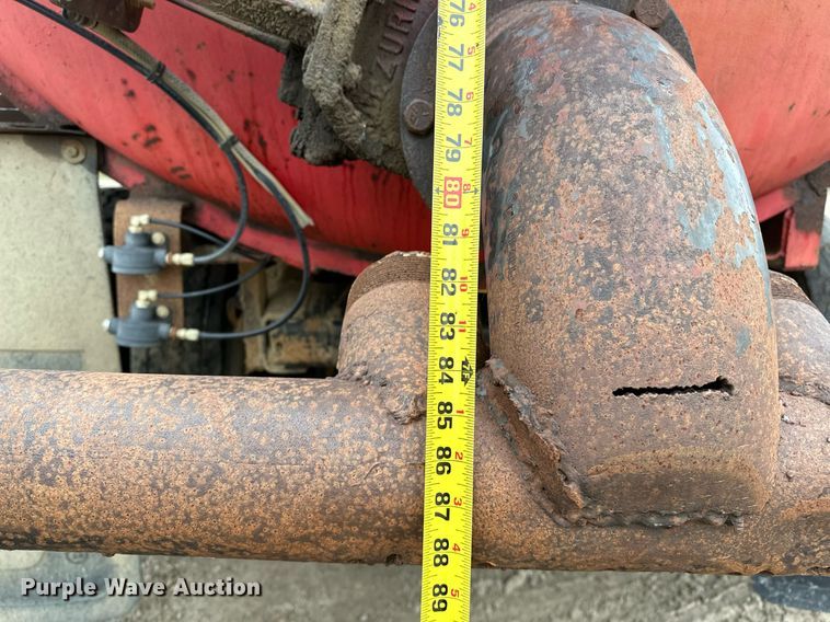 image for item DP3263 1985 Volvo White  water truck