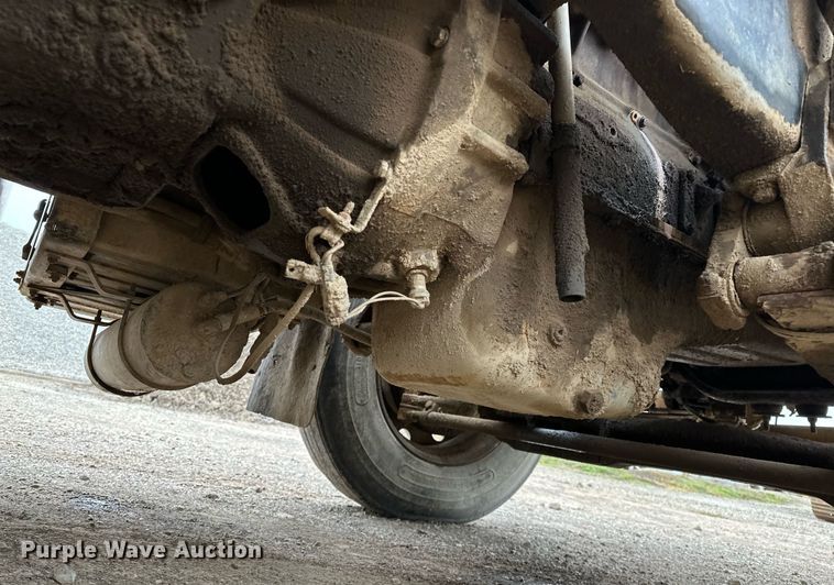 image for item DP3263 1985 Volvo White  water truck