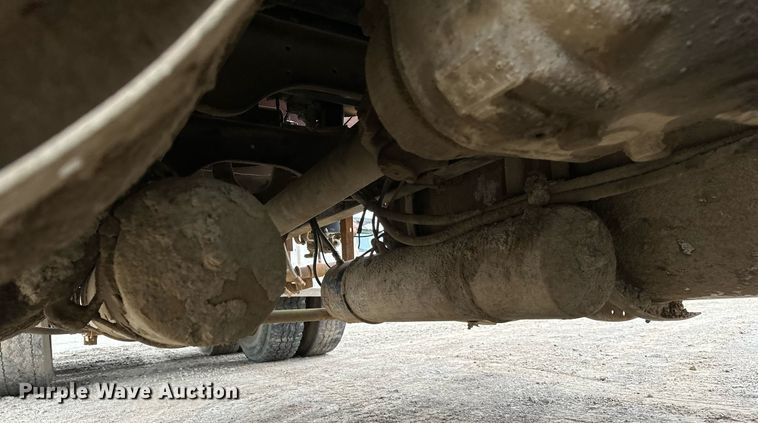 image for item DP3263 1985 Volvo White  water truck