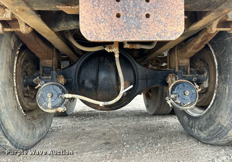 image for item DP3263 1985 Volvo White  water truck