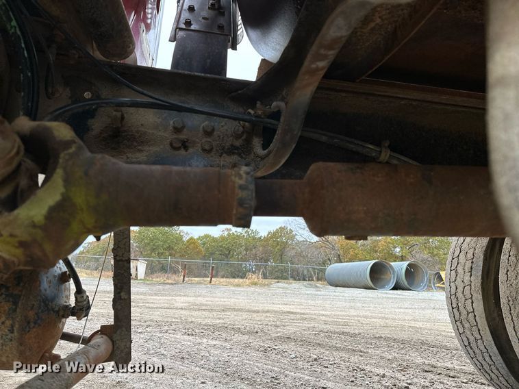 image for item DP3263 1985 Volvo White  water truck