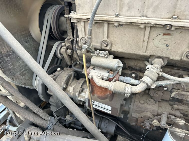 image for item DP3263 1985 Volvo White  water truck