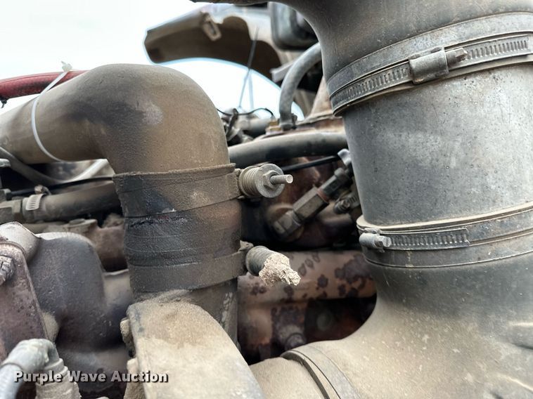 image for item DP3263 1985 Volvo White  water truck