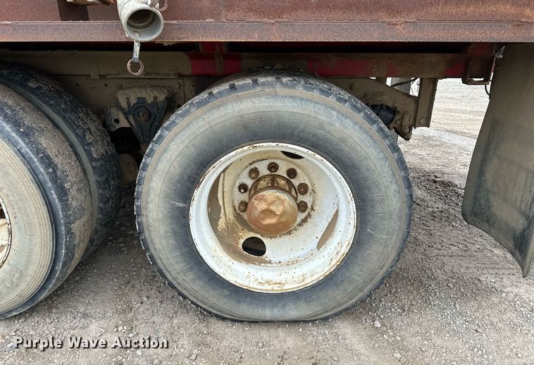 image for item DP3263 1985 Volvo White  water truck